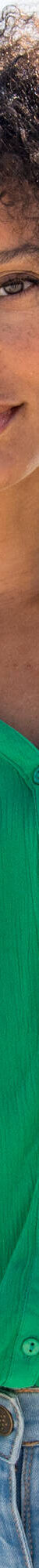 Chemisier col V boutonné, crépon fluide macramé (vert) Chemisier col V boutonné, crépon fluide macramé (vert)